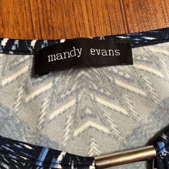 Sleeveless blue blouse - Picture 4 of 6